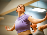 Original source: https://s3.amazonaws.com/coursestorm/live/media/6a881e74512711f0a371124bd5b32d05 220: Musical Theatre Dance
