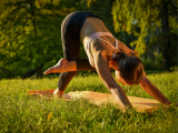 Original source: https://s3.amazonaws.com/coursestorm/live/media/105755f95e6311f0a371124bd5b32d05 Yoga at the Washington: 10 week card