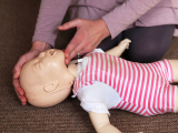 Original source: https://s3.amazonaws.com/coursestorm/live/media/ca6f08507d5611ef8685124bd5b32d05 78820: Infant & Child CPR (In-person)