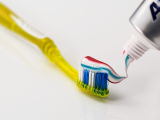 Original source: https://upload.wikimedia.org/wikipedia/commons/thumb/9/91/Toothbrush-571741.jpg/1280px-Toothbrush-571741.jpg Dental Hygiene Refresher (21347)