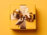 Holiday Helpers: Gift Wrapping & Bows