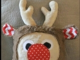 No School - 24 November - Reindeer Pillows