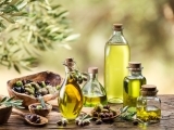 Season to Taste: Olio Nuovo (New vs Old-Harvest Olive Oil Tasting + Assessment) FOOD 099.51, CRN 36451